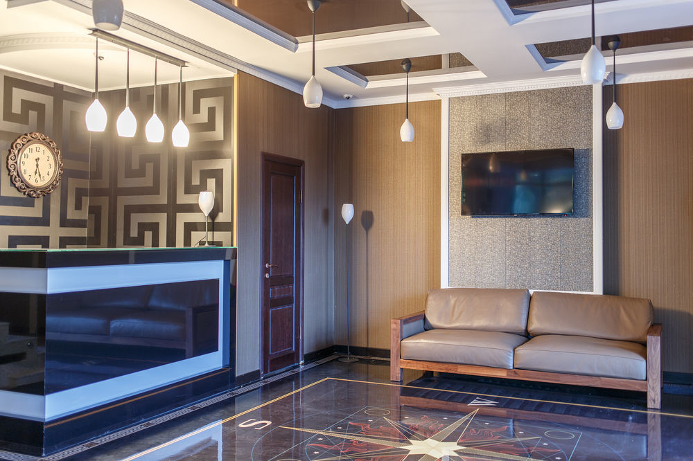 Astor Hotel & Spa Bishkek Esterno foto
