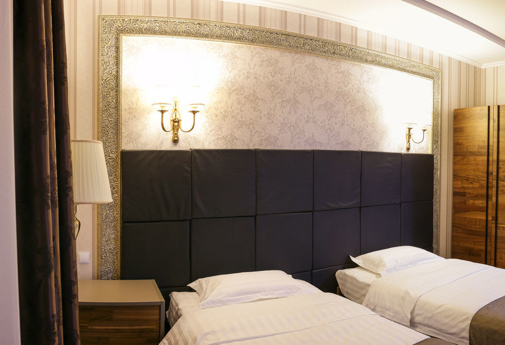 Astor Hotel & Spa Bishkek Esterno foto